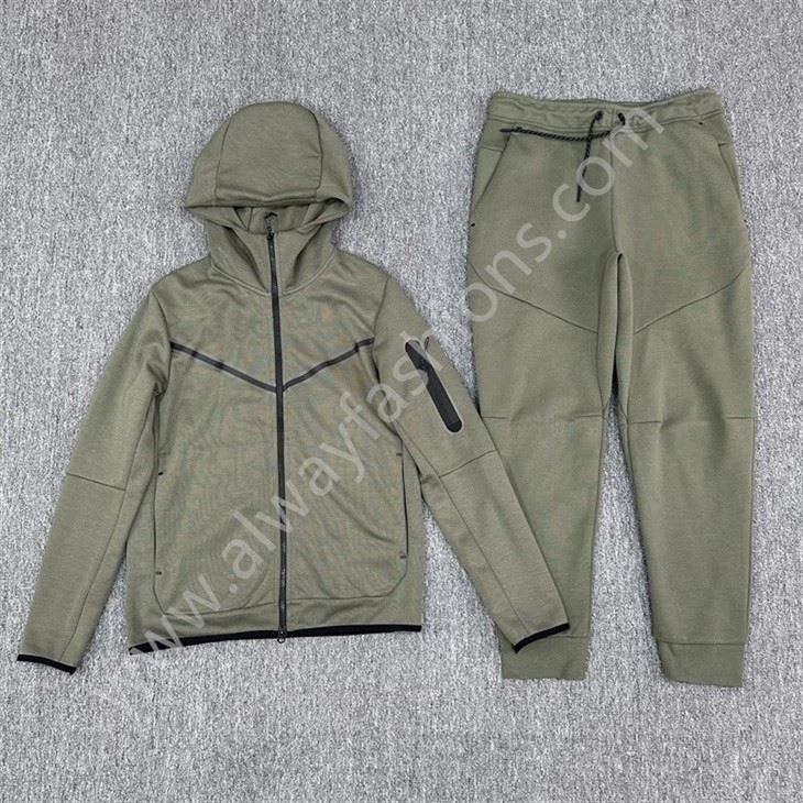 Windbreaker Tracksuit